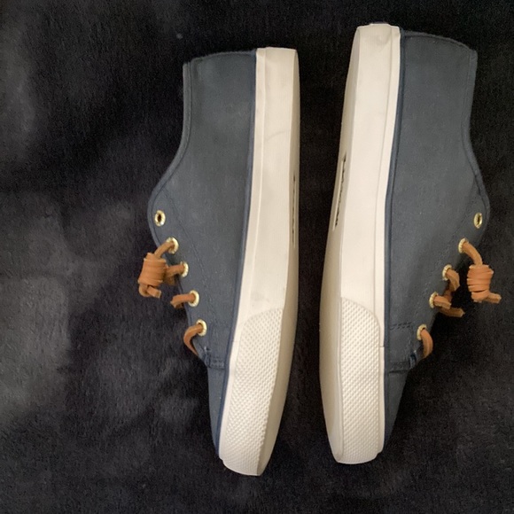 HOST PICK 🎊💐🎈Sperry Top Sider - Picture 3 of 8